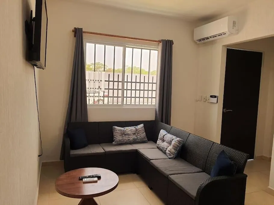 Casa De 3 Habitaciones Todas Con Bano Propio, 3 Y Medio Banos En Toal, Alberca, Cupo Hasta 12 Personas Playa del Carmen