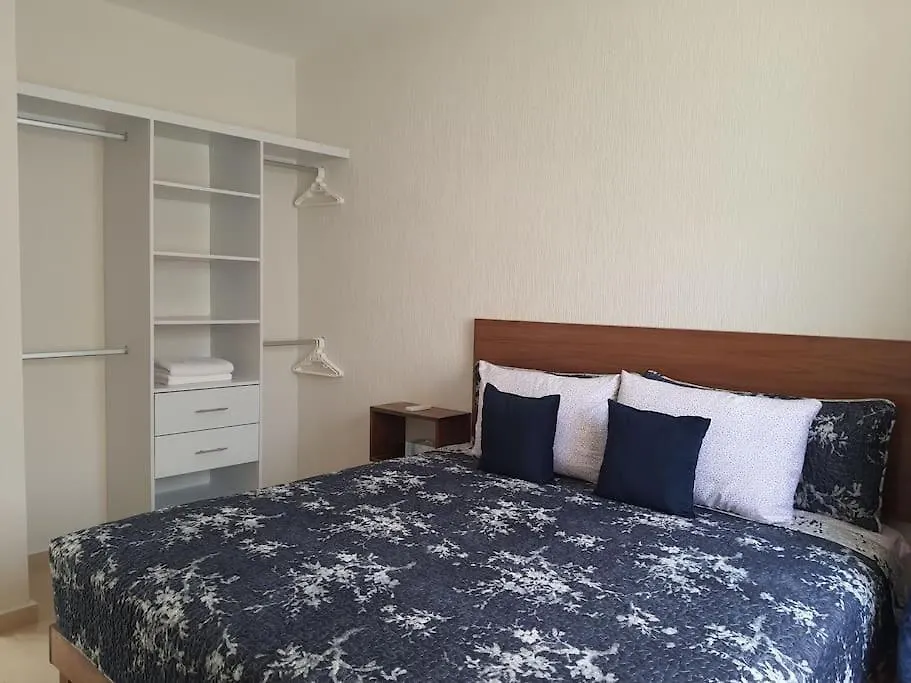 Casa De 3 Habitaciones Todas Con Bano Propio, 3 Y Medio Banos En Toal, Alberca, Cupo Hasta 12 Personas Playa del Carmen México
