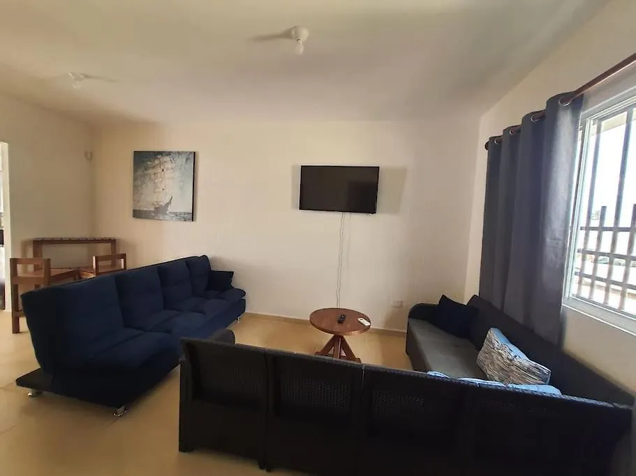 بيت للعطل Casa De 3 Habitaciones Todas Con Bano Propio, 3 Y Medio Banos En Toal, Alberca, Cupo Hasta 12 Personas بلايا ديل كارمن